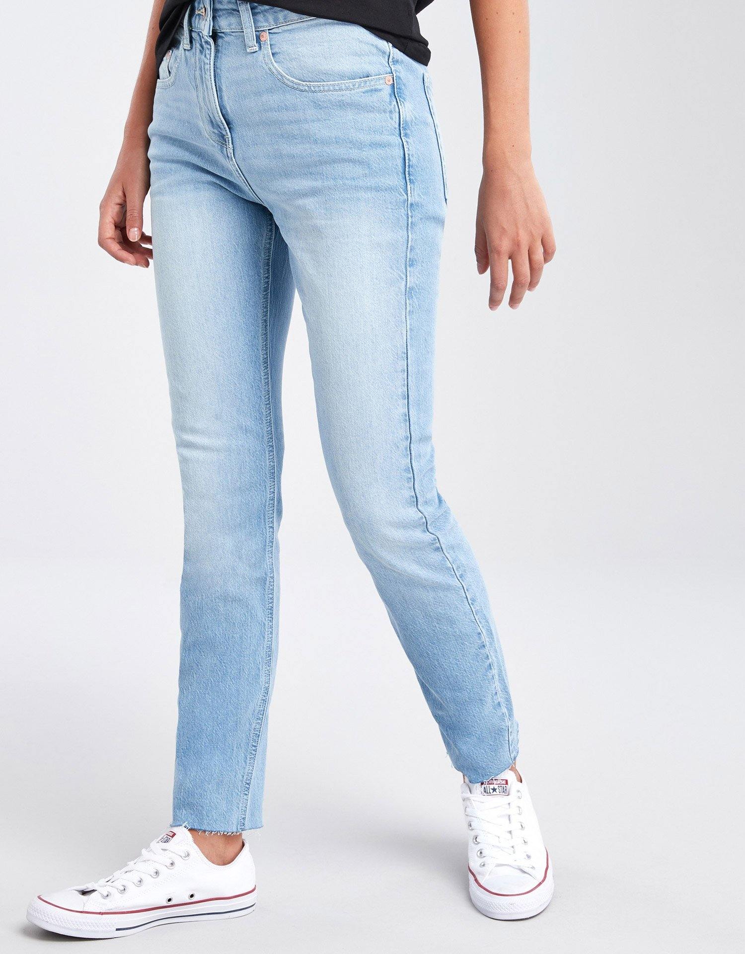 High Waist Jeans - Avone - Ultimate Shopify Theme