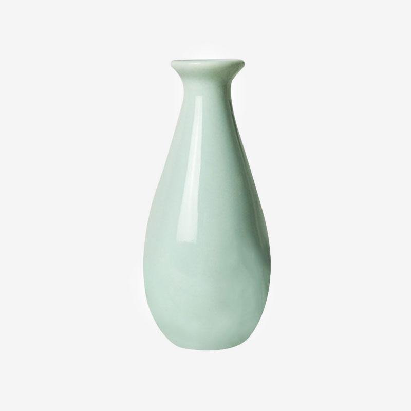 Classic Ceramic Vase - Avone - Ultimate Shopify Theme