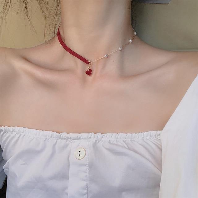 Gold Choker Necklace - Avone - Ultimate Shopify Theme