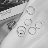 Metal circular golden ring - Avone - Ultimate Shopify Theme