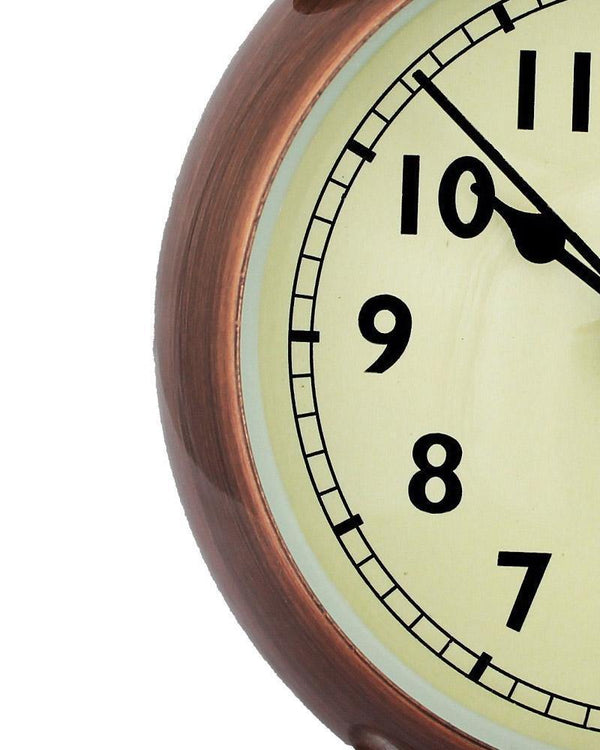 Vintage Look Alarm Clock - Avone - Ultimate Shopify Theme