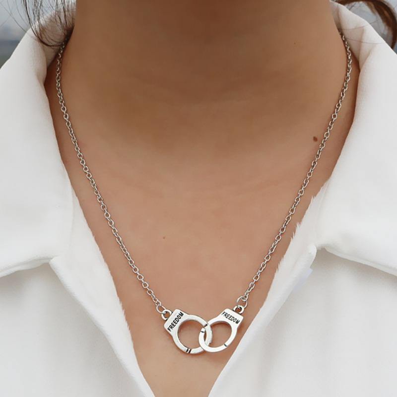 Pendant Necklaces - Avone - Ultimate Shopify Theme